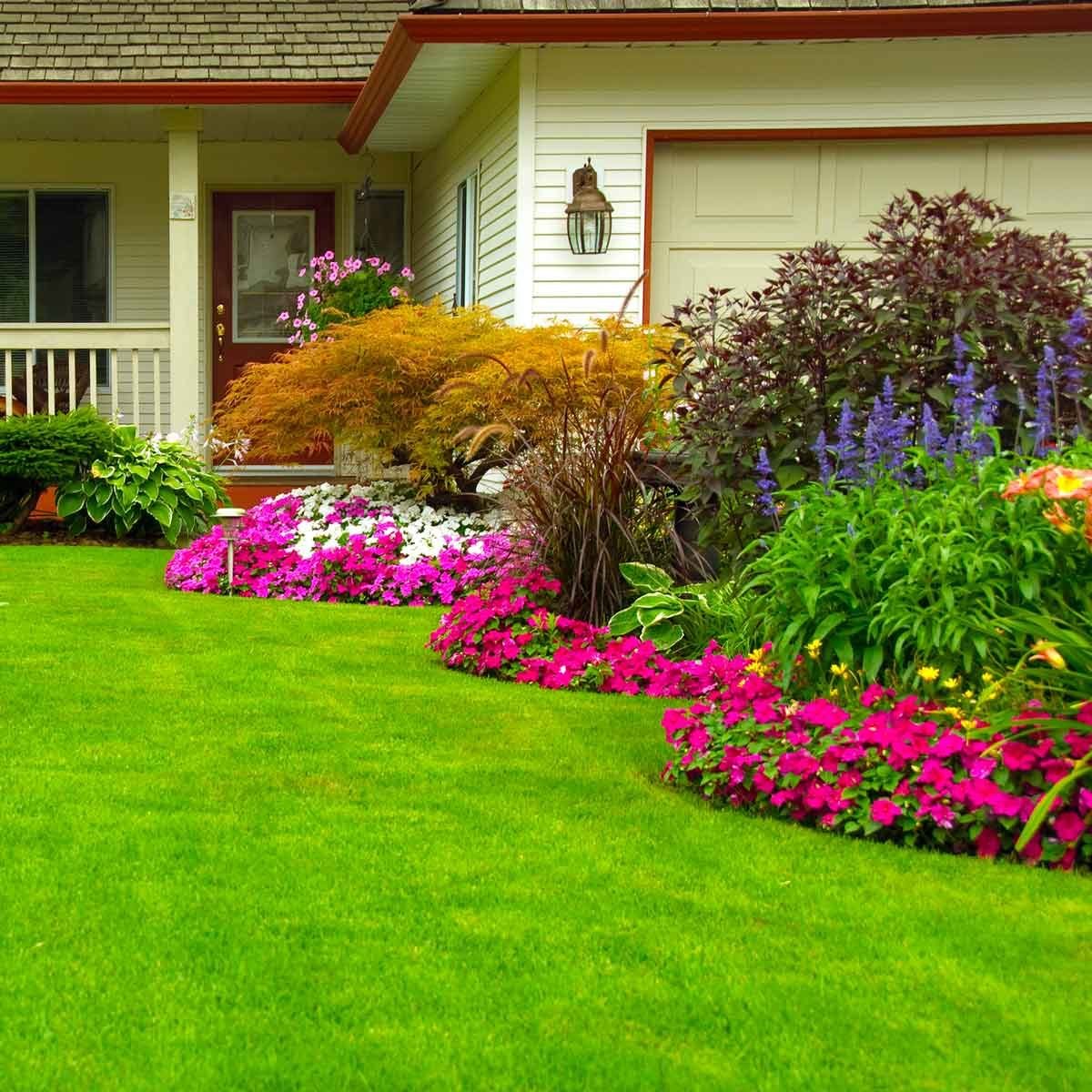 landscaping-design-GettyImages-149360161